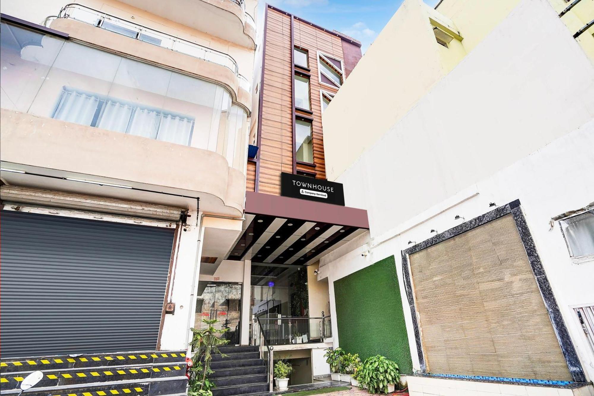 Townhouse Ram Katora Near Vishwanath Temple Formerly Sv Grand - Varanasi — Photos 3